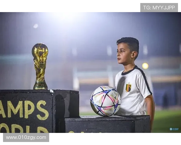 追逐绿茵梦想的足球明星们如何在拼搏中书写传奇人生 追逐绿茵梦想的足球明星们如何在拼搏中书写传奇人生